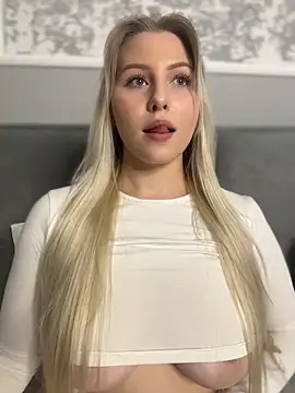 Snapshot of Amy_mit chatting on 09/28/25, 02:22 Amy mit online show from 09/28/25, 02:22