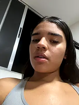 Snapshot of Miagomezx chatting on 11/03/25, 12:02 Miagomezx online show from 11/03/25, 12:02