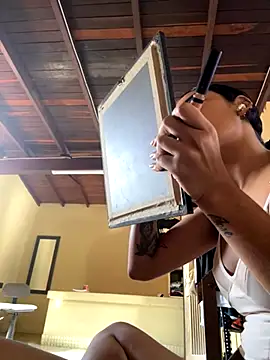 Snapshot of Miagomezx chatting on 11/05/25, 07:14 Miagomezx online show from 11/05/25, 07:14