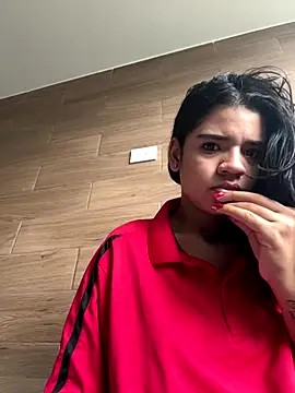 Snapshot of Miagomezx chatting on 12/16/25, 08:47 Miagomezx online show from 12/16/25, 08:47