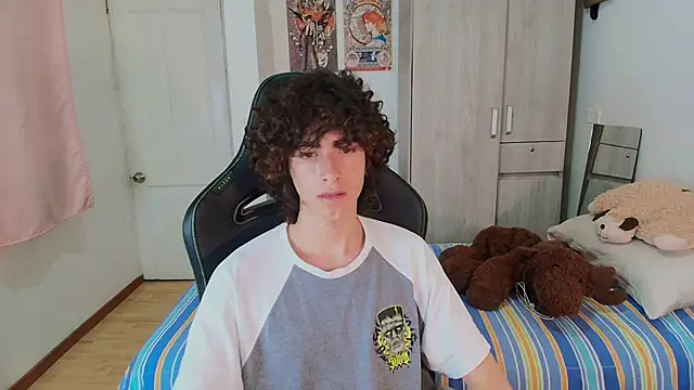 Nude Boy18 online show from 03/13/26, 09:05