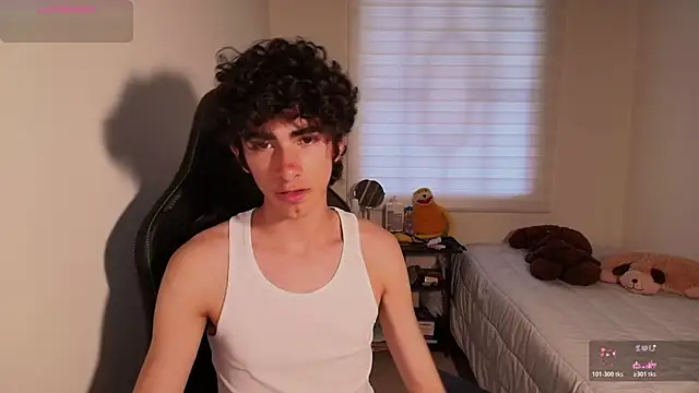 Nude Boy18 online show from 06/19/26, 10:57