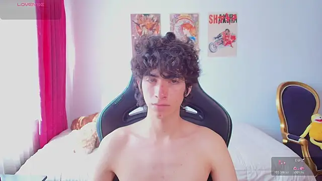Nude Boy18 online show from 07/01/26, 08:30