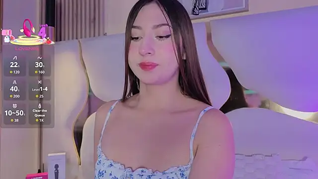 SofiJones  online show from 03/26/26, 12:33