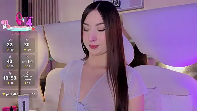 SofiJones  online show from 03/30/26, 10:33