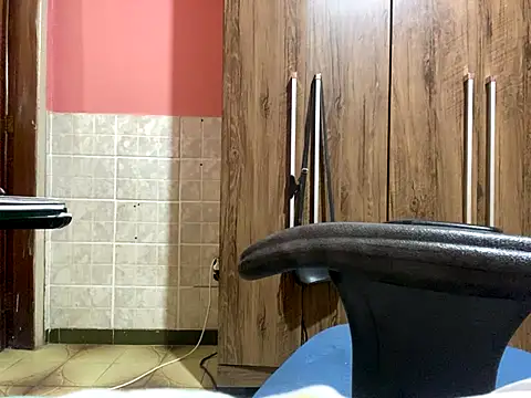 lucioliveira online show from 09/24/25, 01:53