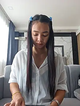 Natural Asian Girl online show from 11/14/25, 05:28