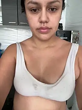 lunita sweet5 online show from 02/18/26, 04:03