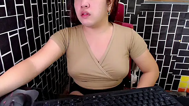 xUrDreamSlutWhore online show from 09/12/25, 02:11