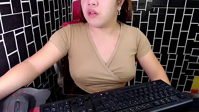 xUrDreamSlutWhore online show from 09/13/25, 04:40