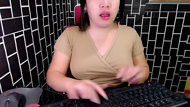 xUrDreamSlutWhore online show from 09/16/25, 09:16