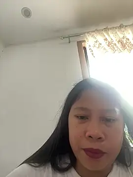 Snapshot of Pilipinalyn23 chatting on 08/10/26, 01:09 Pilipinalyn23 online show from 08/10/26, 01:09