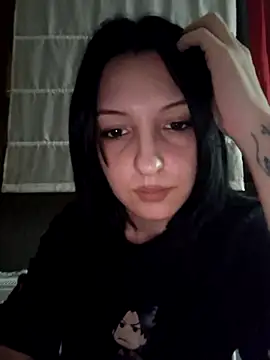 AllexyAle online show from 10/19/25, 09:15