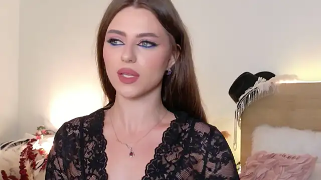 Snapshot of Sienna_Voss chatting on 01/31/26, 08:18 Sienna Voss online show from 01/31/26, 08:18