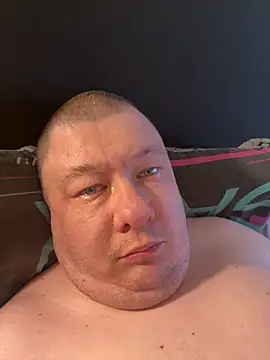 Snapshot of Tornado2007 chatting on 03/02/26, 12:34 Tornado2007 online show from 03/02/26, 12:34