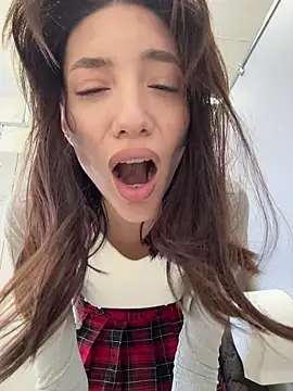 BallerinaCappuccino  online show from 02/12/26, 10:32