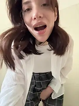 BallerinaCappuccino  online show from 02/15/26, 07:51