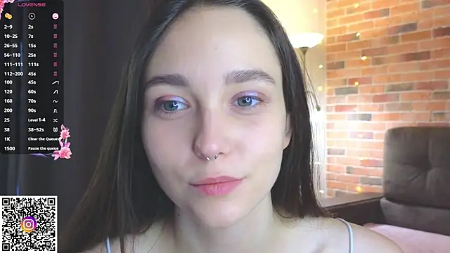 SoftieDream online show from 11/15/25, 06:22