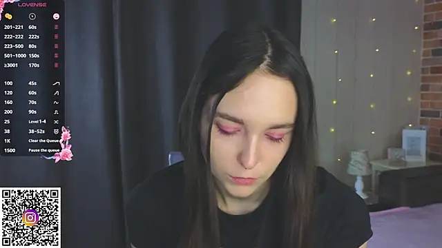 SoftieDream online show from 11/29/25, 06:27