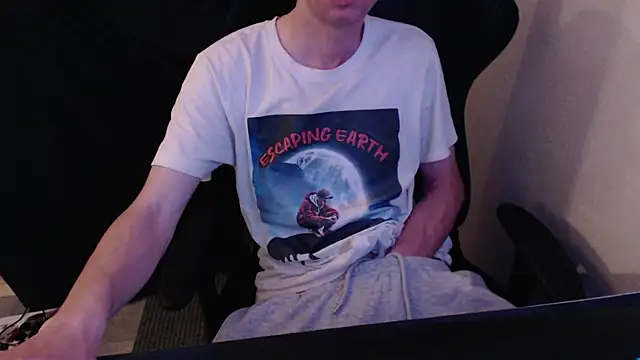 Snapshot of sakiramissy chatting on 04/05/26, 08:06 sakiramissy online show from 04/05/26, 08:06