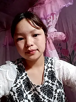 XoiXoi232 online show from 09/10/25, 10:54