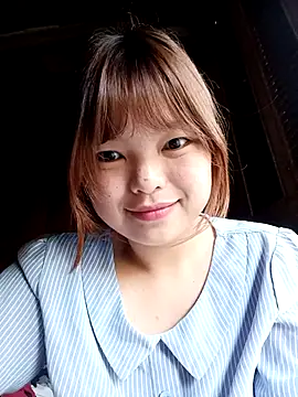 XoiXoi232 online show from 10/17/25, 11:29