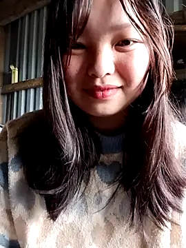 Snapshot of XoiXoi232 chatting on 03/08/26, 07:01 XoiXoi232 online show from 03/08/26, 07:01