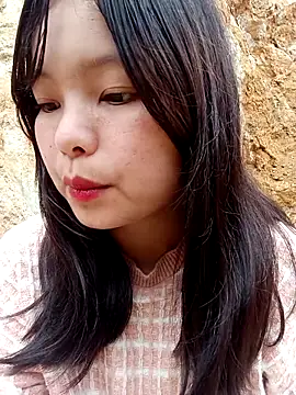 Snapshot of XoiXoi232 chatting on 03/17/26, 09:45 XoiXoi232 online show from 03/17/26, 09:45