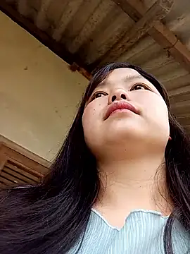 Snapshot of XoiXoi232 chatting on 03/21/26, 01:21 XoiXoi232 online show from 03/21/26, 01:21