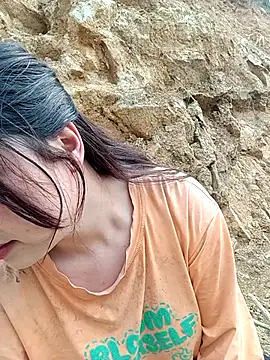 Snapshot of XoiXoi232 chatting on 03/27/26, 08:09 XoiXoi232 online show from 03/27/26, 08:09