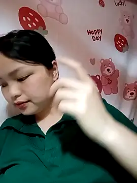 Snapshot of XoiXoi232 chatting on 03/29/26, 04:12 XoiXoi232 online show from 03/29/26, 04:12