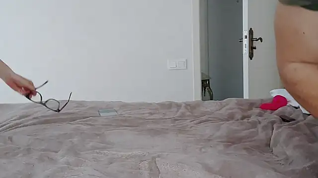 Snapshot of Leaders_sex chatting on 03/27/26, 08:26 Leaders sex online show from 03/27/26, 08:26