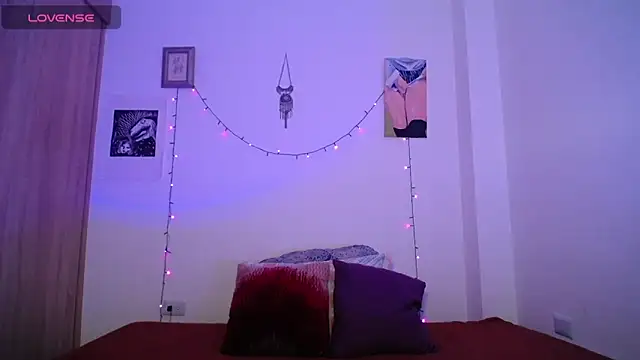 dark  nymph online show from 03/16/26, 02:06