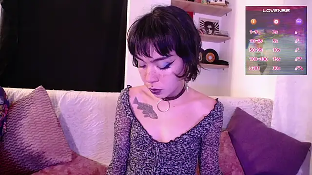 dark  nymph online show from 04/13/26, 05:24