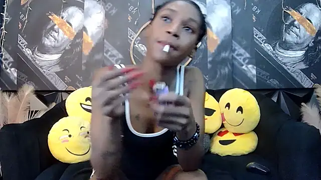 Lilmisbaddyxxx online show from 02/19/26, 05:20