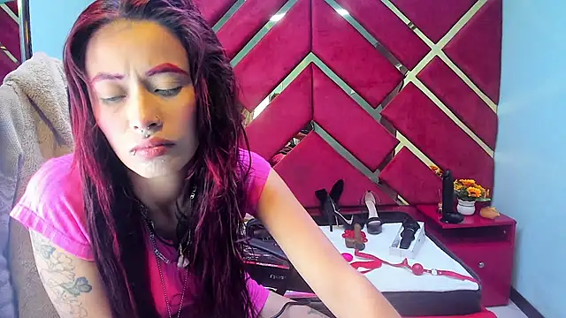 Snapshot of Kataleya_Luck chatting on 11/26/25, 03:29 Kataleya Luck online show from 11/26/25, 03:29