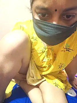 Snapshot of keralacouples11 chatting on 12/01/25, 04:50 keralacouples11 online show from 12/01/25, 04:50