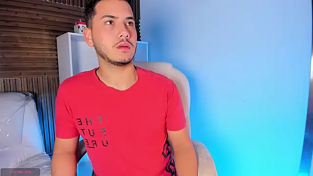 Axel grey  online show from 09/16/25, 12:17