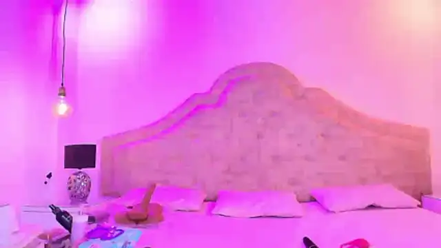 Zahara1 online show from 01/16/26, 07:29