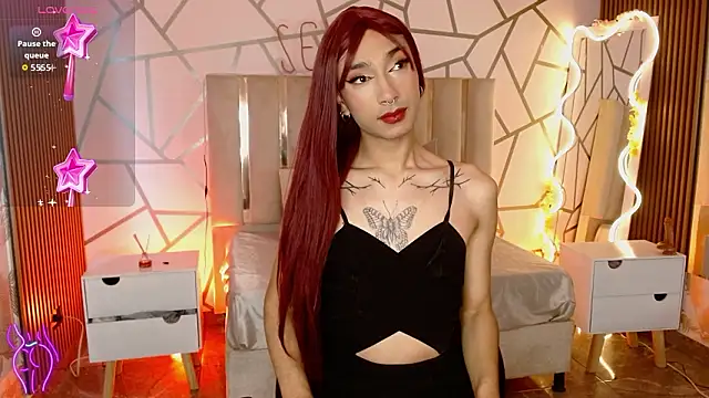 CYRUS TAY online show from 01/15/26, 01:05