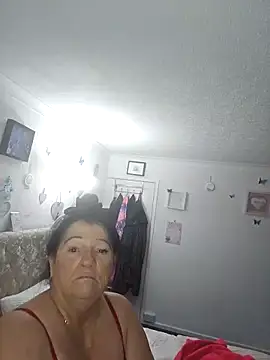 Snapshot of Angeldelightt chatting on 12/19/25, 04:58 Angeldelightt online show from 12/19/25, 04:58