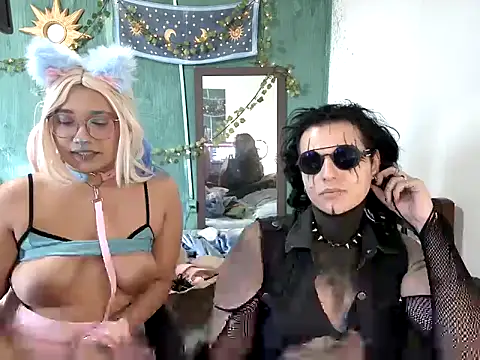 Snapshot of Angel_Duck chatting on 09/09/25, 08:19 Angel Duck online show from 09/09/25, 08:19