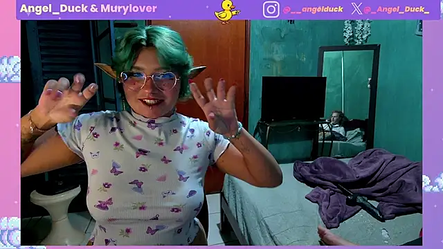 Snapshot of Angel_Duck chatting on 05/25/26, 10:16 Angel Duck online show from 05/25/26, 10:16