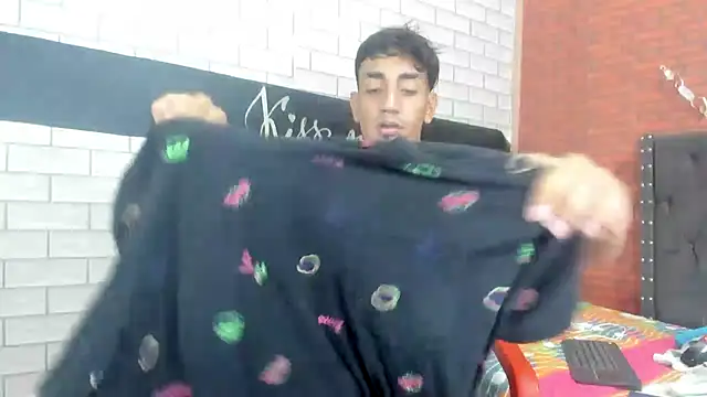 Snapshot of Sexvergon_26 chatting on 11/08/25, 07:56 Sexvergon 26 online show from 11/08/25, 07:56