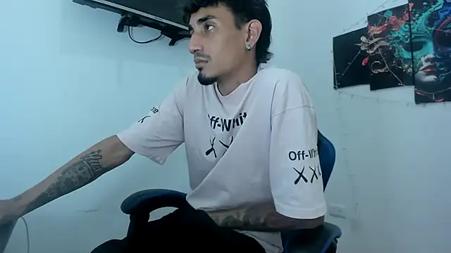 Snapshot of Sexvergon_26 chatting on 04/12/26, 10:48 Sexvergon 26 online show from 04/12/26, 10:48