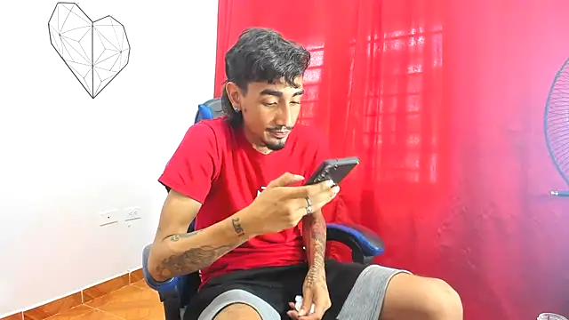 Snapshot of Sexvergon_26 chatting on 04/20/26, 06:53 Sexvergon 26 online show from 04/20/26, 06:53