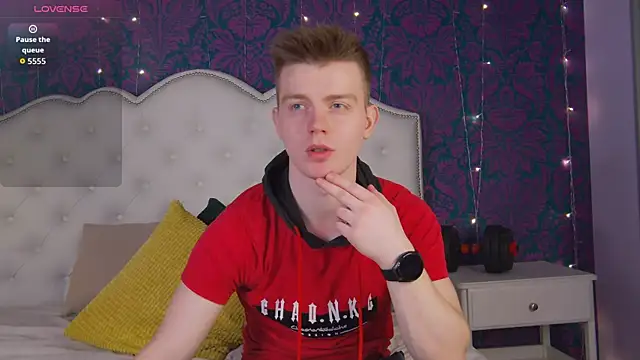 Snapshot of Happydeimos chatting on 04/17/26, 10:13 Happydeimos online show from 04/17/26, 10:13