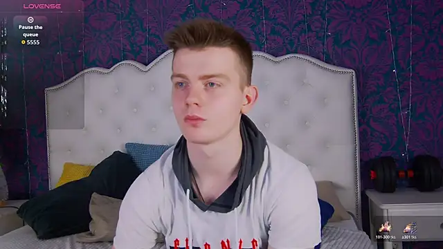 Snapshot of Happydeimos chatting on 04/18/26, 09:37 Happydeimos online show from 04/18/26, 09:37