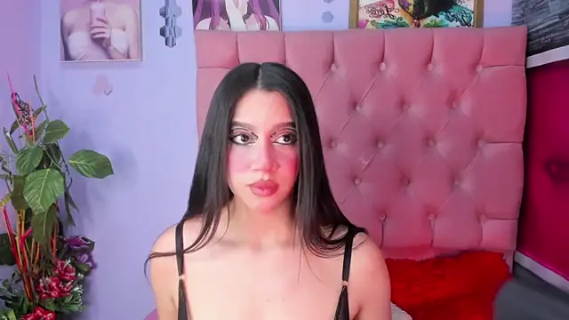 Megan Luxe online show from 10/21/25, 11:16