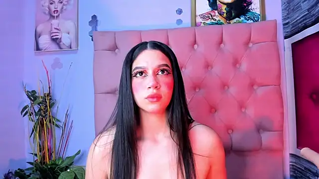 Megan Luxe online show from 12/21/25, 09:05